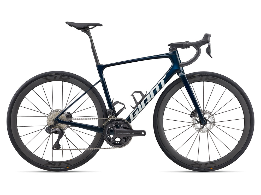 2026 GIANT DEFY ADVANCED PRO 0