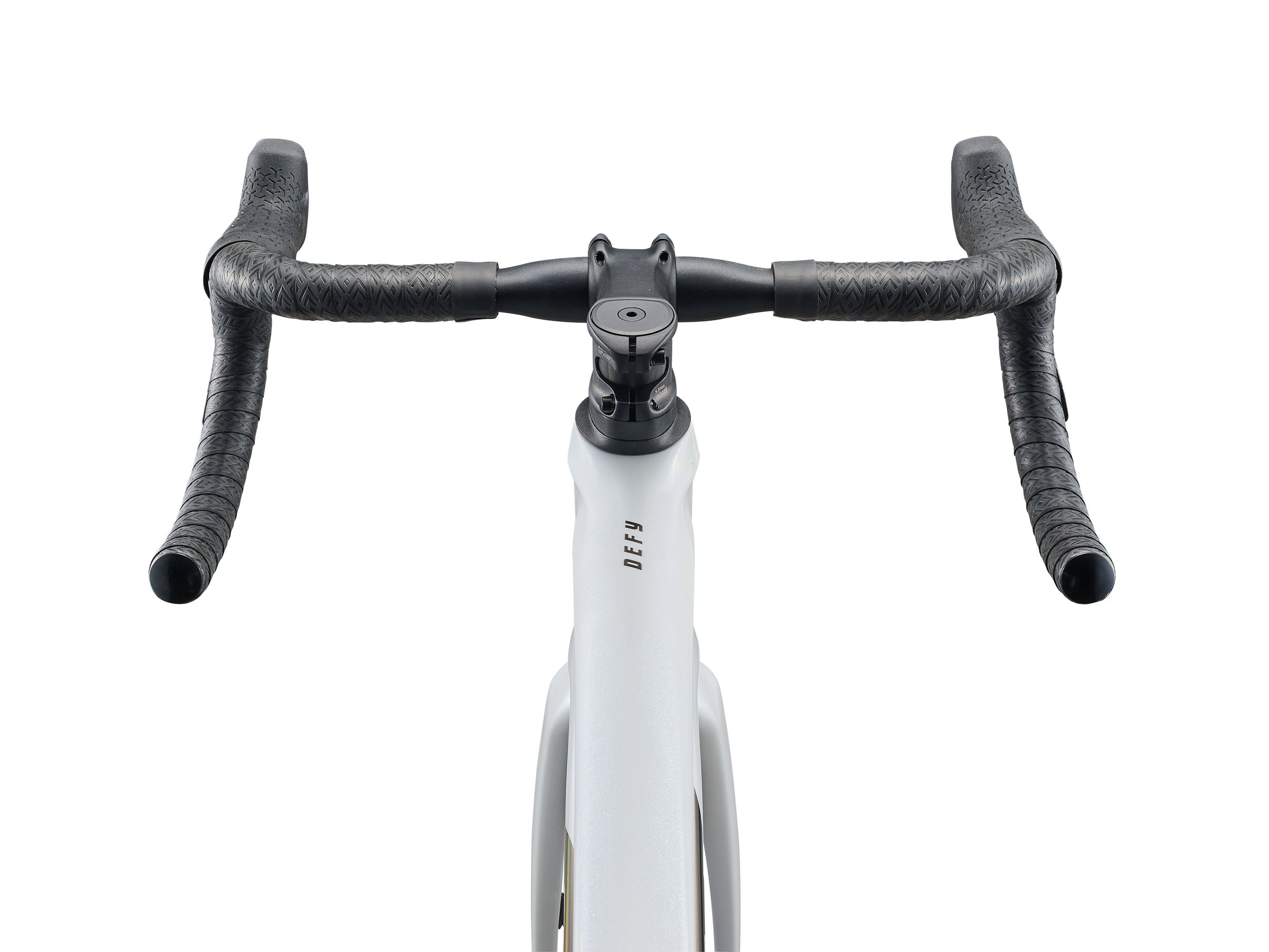 2026 GIANT DEFY ADVANCED PRO 1