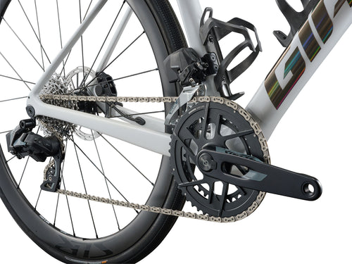 2026 GIANT DEFY ADVANCED PRO 1