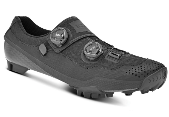 BONT RIOT G BLACK WIDE FIT