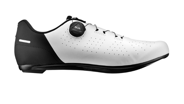 GIANT SURGE 3 MATTE WHITE/BLACK SHOES