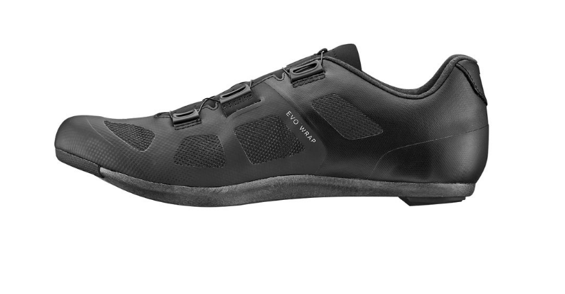GIANT SURGE 1 MATTE BLACK SHOES