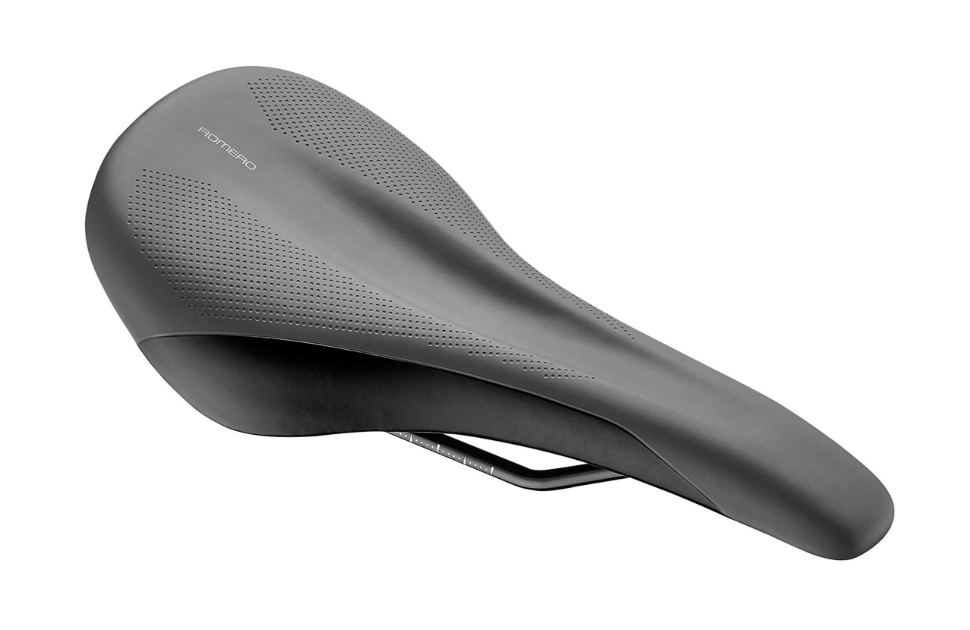 GIANT ROMERO SADDLE