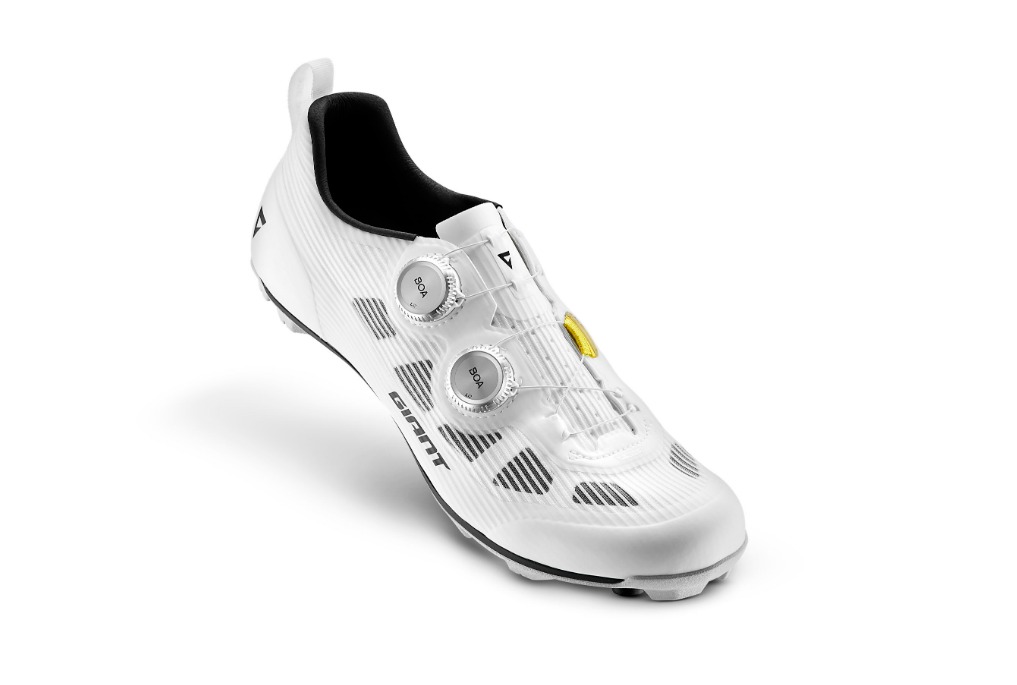 GIANT CHARGE PRO MY26