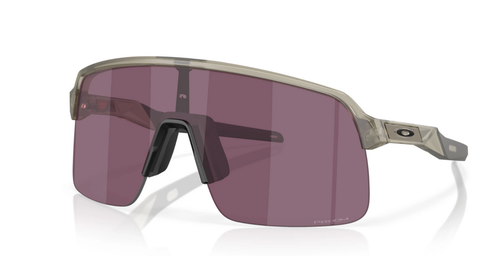 OAKLEY SUTRO LITE MATTE GREY INK W/PRIZM ROAD BLACK