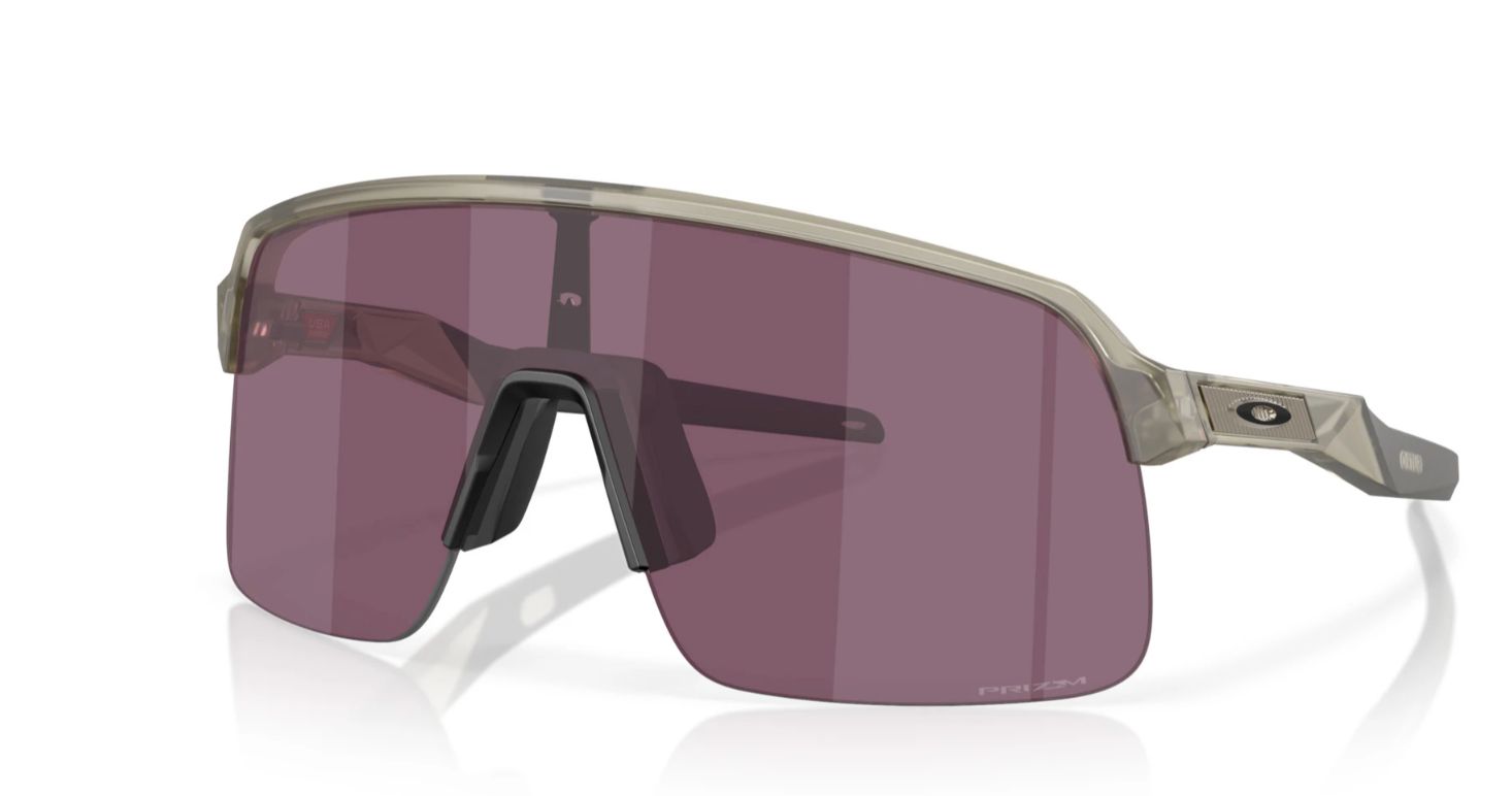 OAKLEY SUTRO LITE MATTE GREY INK W/PRIZM ROAD BLACK