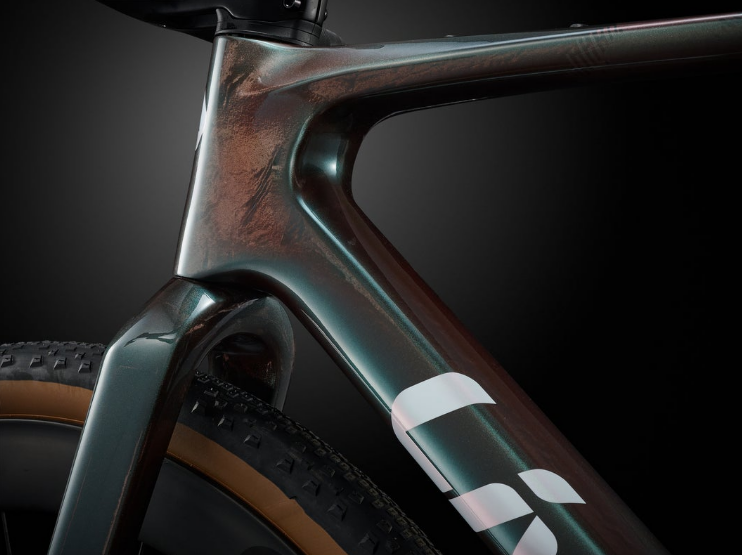 2027 LIV DEVOTE ADVANCED SL 0